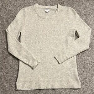 J. Crew Women's Light Gray Crew Neck Sweater